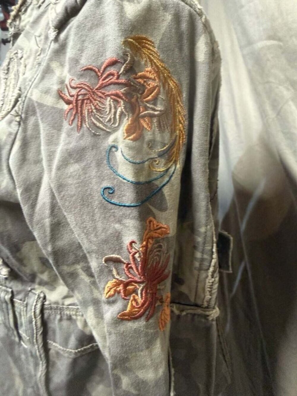 Deep Los Angeles Unique Military Jacket - Picture 3 of 10
